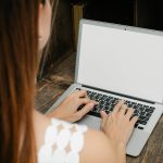 Deepseek или ChatGPT сравнение инструментов для создания контента
