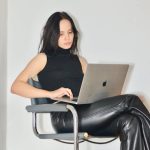 Как получить ключ Deepseek API бесплатно для студентов и использовать его для генерации изображений