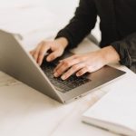 Использование Deepseek free API с поддержкой JavaScript в SMM